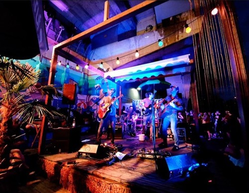 Bild "Unsere Künstlerinnen und Künstler:Bild8.jpg"